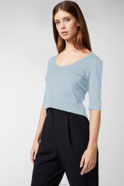 Van Laack Nederland | Van Laack urban jersey wijde hals t-shirt lichtblauw vrouwen 8668V253